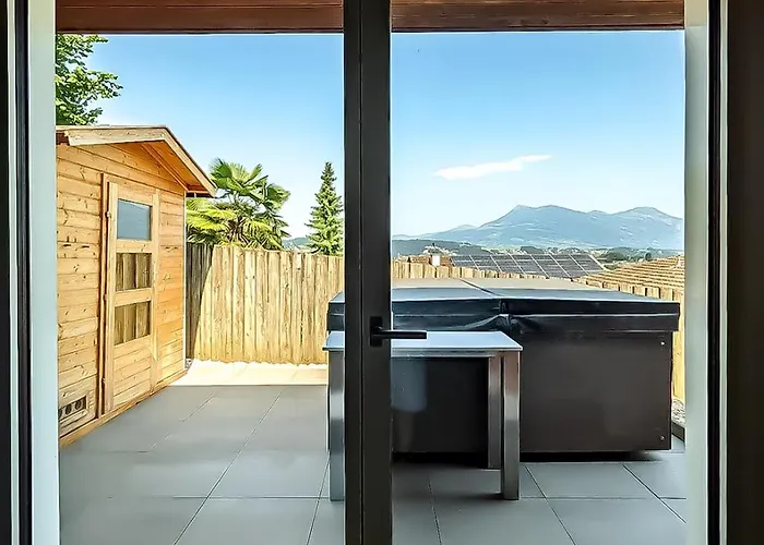 Young Backpackers Homestay