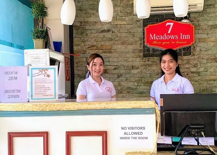 7 Meadows Inn