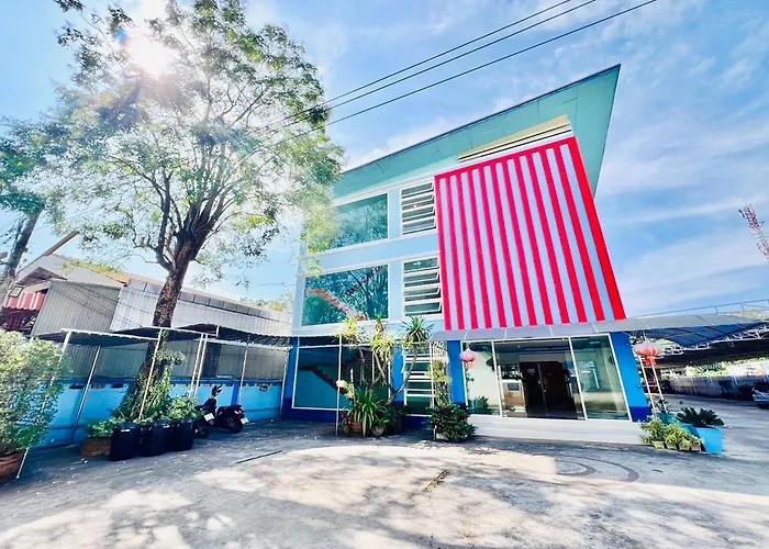 Veerakit Grand Hotel