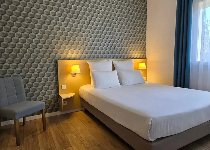 Hotel Le Saint-Genies