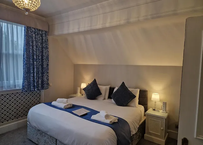 St Margaret'S Hotel
