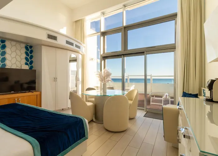 New Bussola - Suites And Beach Club Cagliari Poetto
