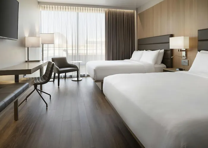 Ac Hotel By Marriott San Rafael Downtown