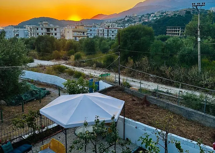 Natural Hostel