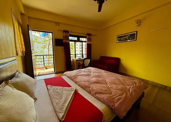 Hotel Forestway Hostel & Backpackers