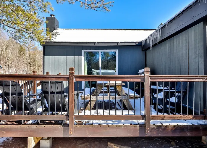 Matterhorns Hunter Lodge