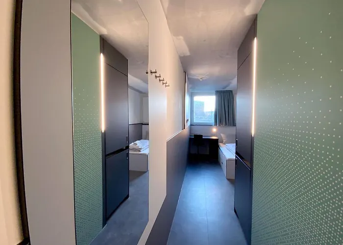 HOME Hostel im Schönhof-Viertel