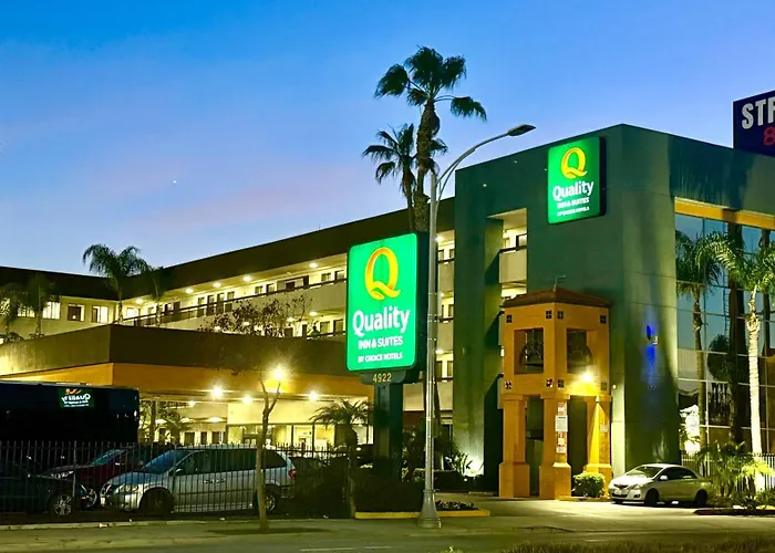 Quality Inn&Suites Los Angeles Airport - Stadium District