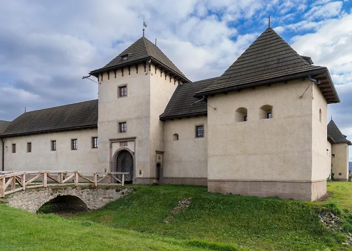 Vodny Hrad Hronsek