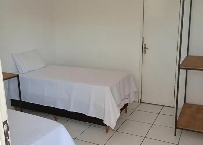 Angelus Hotel & Estacionamento