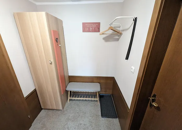 Alpinum Hostel