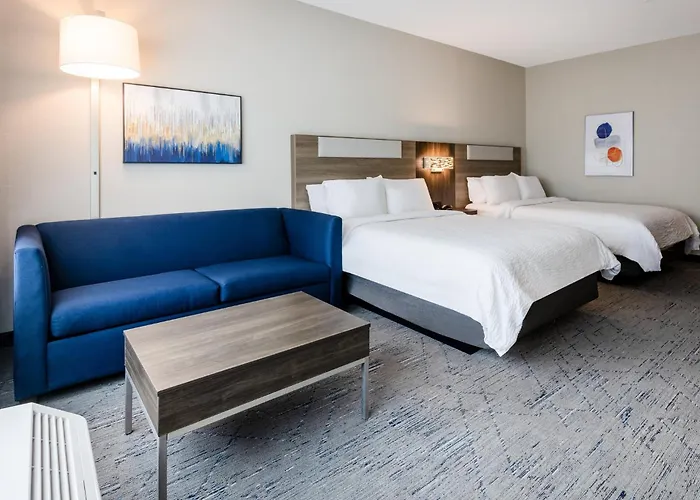 Holiday Inn Express & Suites Benson By Ihg