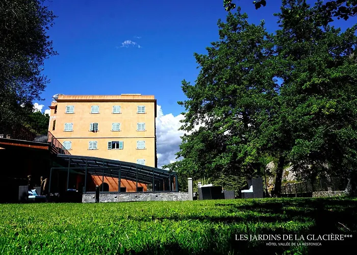 Les Jardins De La Glaciere