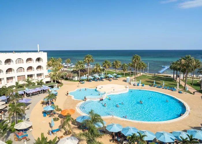 Khayam Garden Beach Resort&Spa