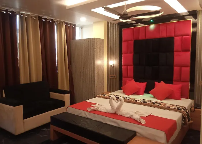 Golden View Hotel