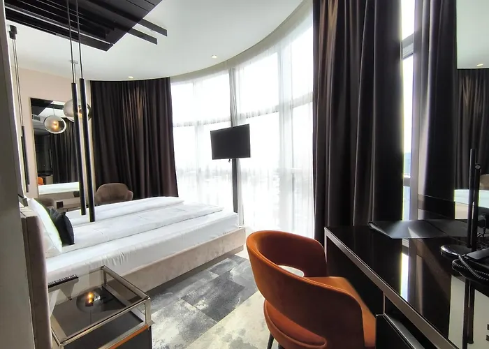 Hotel Zeneva Lux