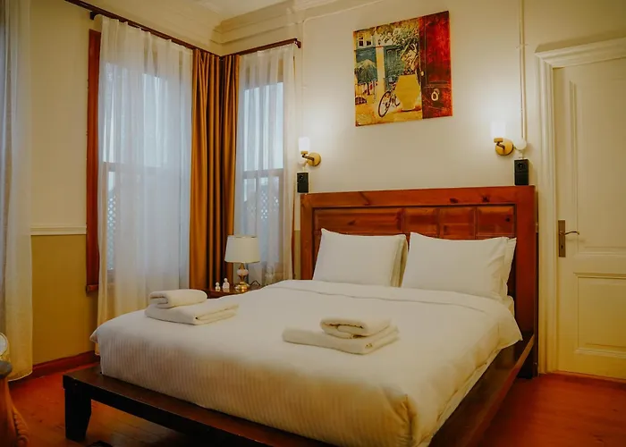 Leila Mansion Hotel
