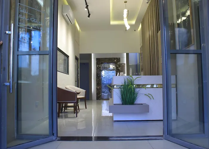 Azmal Hotel & Suites