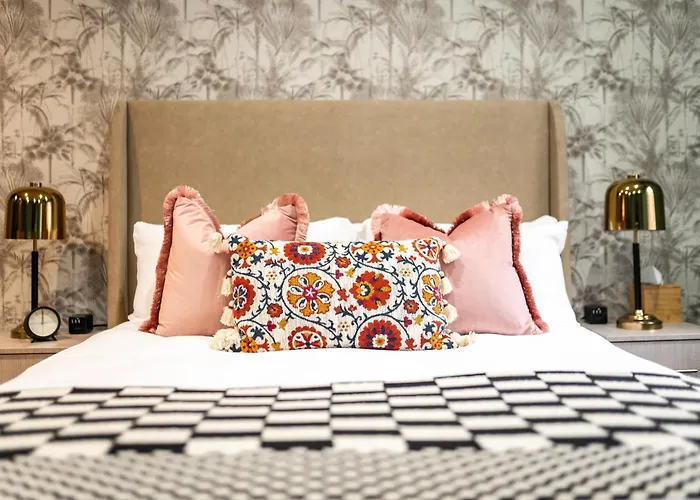 Luxury Aparthotel Suites In The Heart Of Leeds
