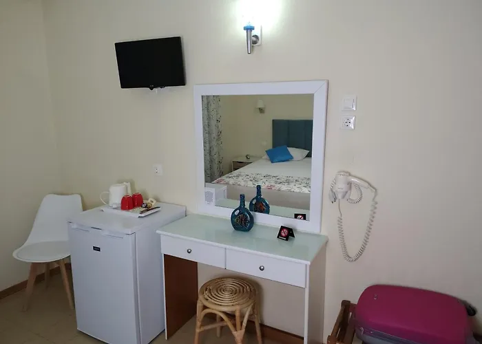Laios Hotel (Adults Only)