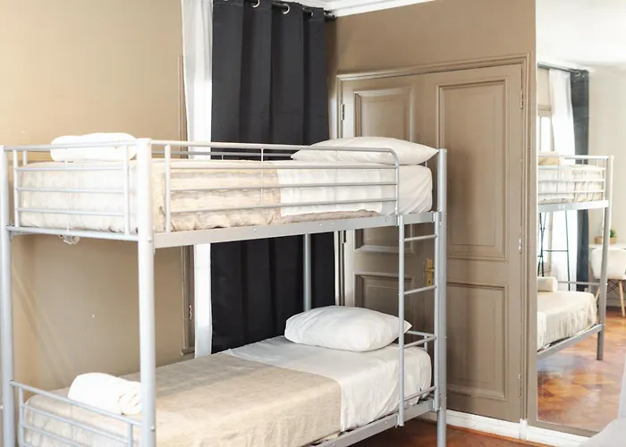 Yogi hostels