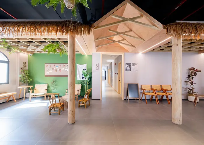 Dengba Inn-Fengqiao Road Subway Station Global Harbor Branch
