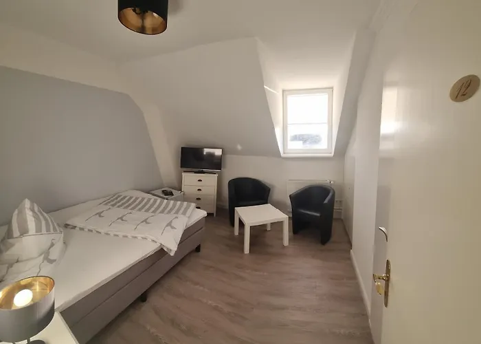 Hotel-Cafe-Lindow