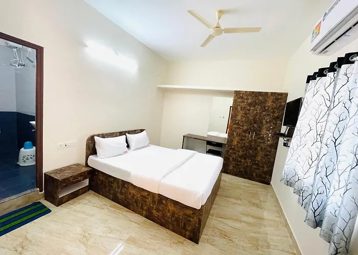 Pearl Stays, Tirupati - Very Convenient For The People Coming From Bangalore And Chennai - You Can Skip City Traffic While Reaching Any Temple In Tirupati - Covered Parking - 24Hrs Front Desk And Hot Water - Free Wifi - Flexible Checkin-In Check-Out