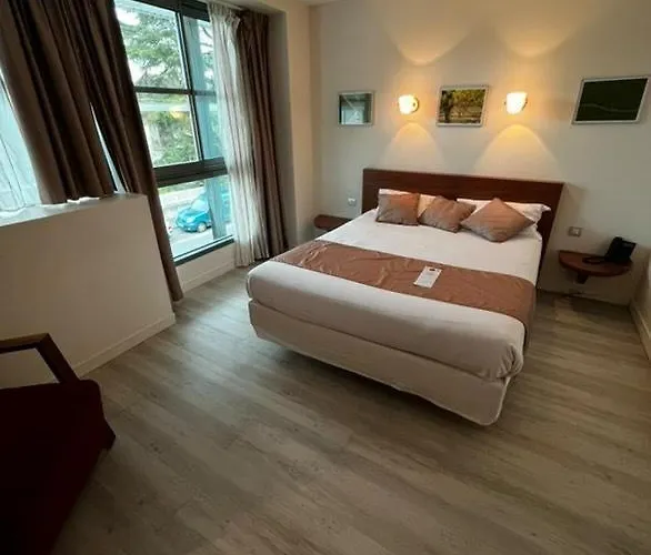 Hotel 17.4 - Lycee D'Hotellerie Et De Tourisme