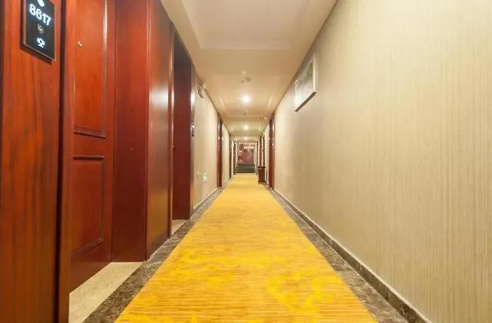 Chonpines Hotels-Xinyu Baoshi Park