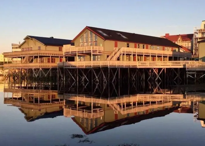 Gronnbuene Rorbu Hotel