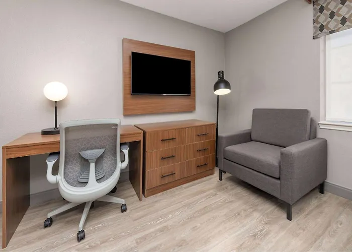 Hawthorn Extended Stay By Wyndham Bedford - Dallas