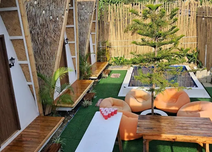 Happy Monkey Hostel