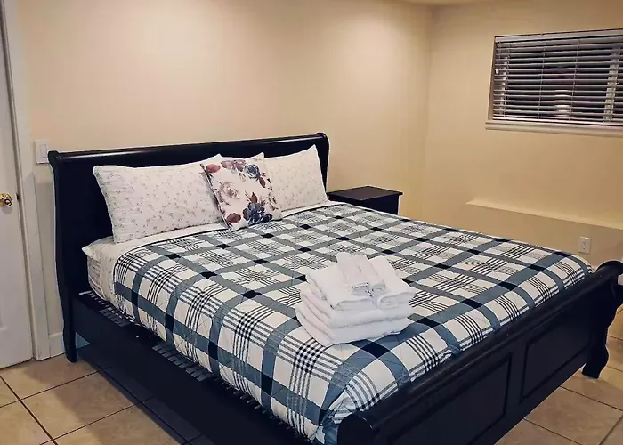 Mercer Island Boutique Stay