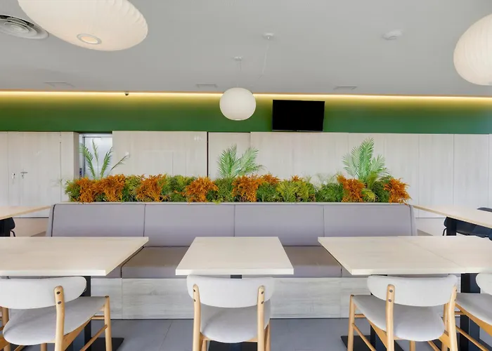 B&B HOTEL Famalicão