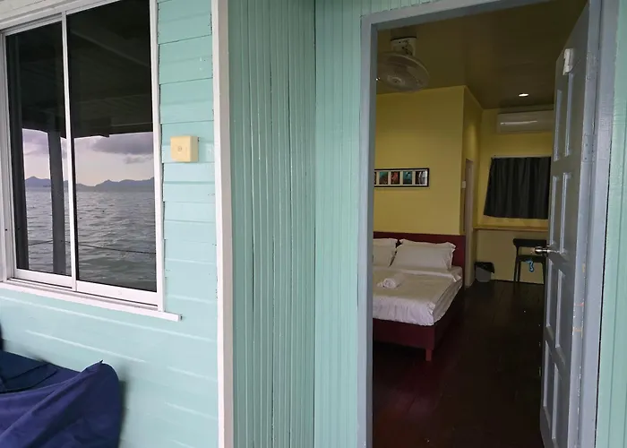 Bigfin Water Bungalow