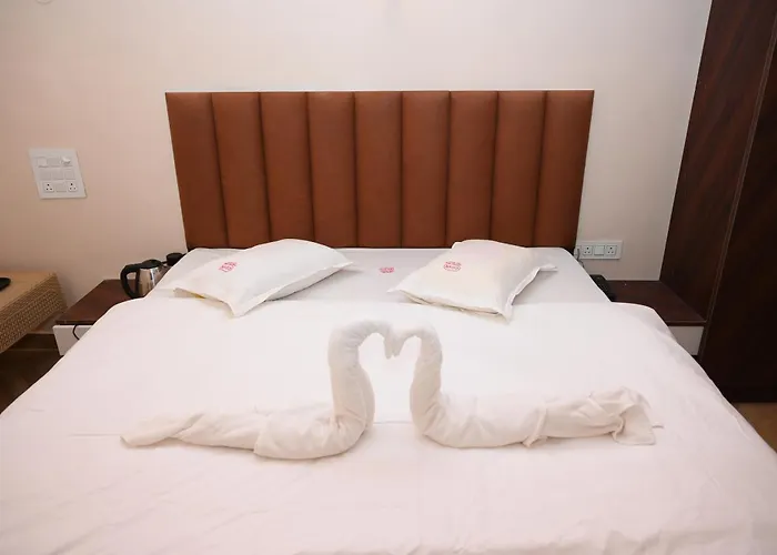 Chandana Green View Resort Hampi