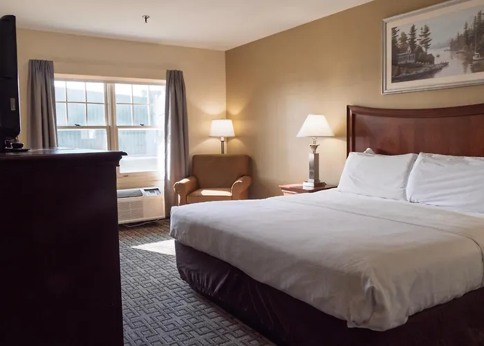 Bucksport Hotels
