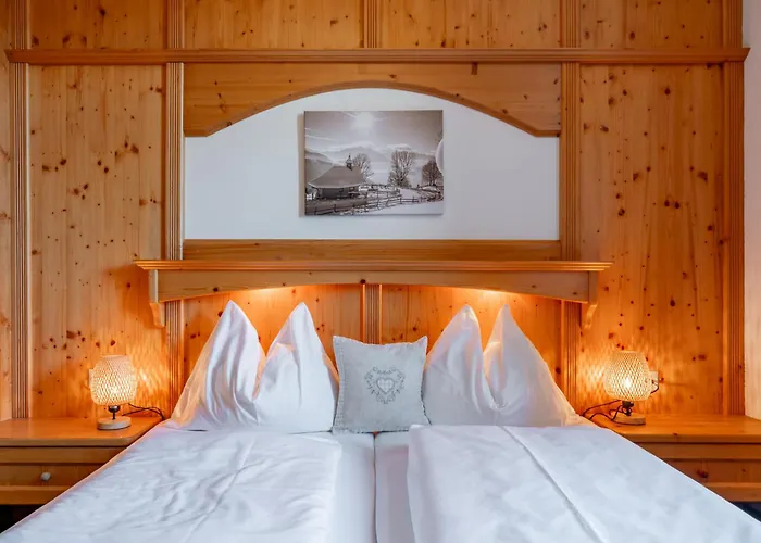 Hotel-Gasthof Post Grossglockner Alpenstrasse FREE ENTRY !