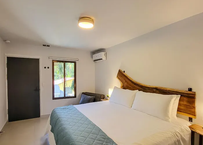 Anika Boutique Suites