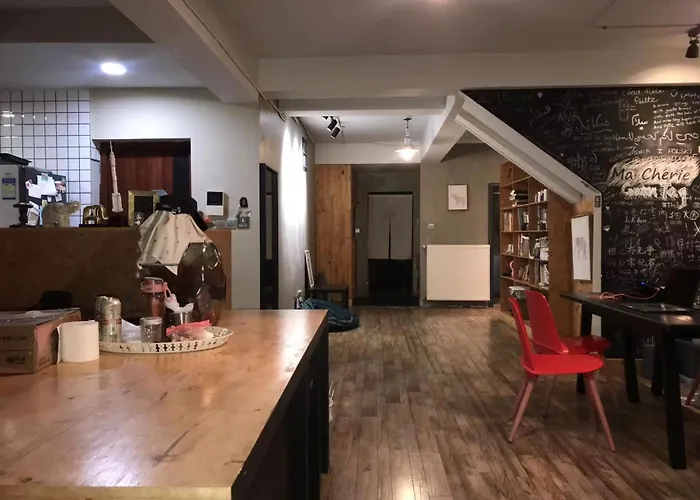 Ma Cherie Youth Hostel near Yu Garden&The Bund Huangpu Female&Male Dorm Bed