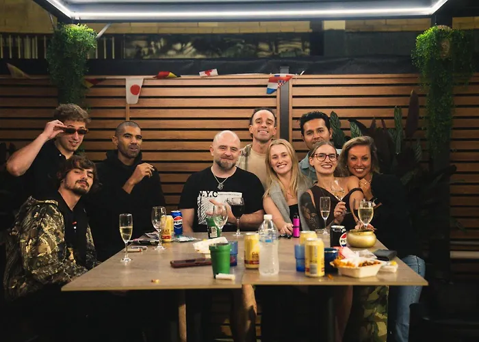 Capsuleaccom Hostel