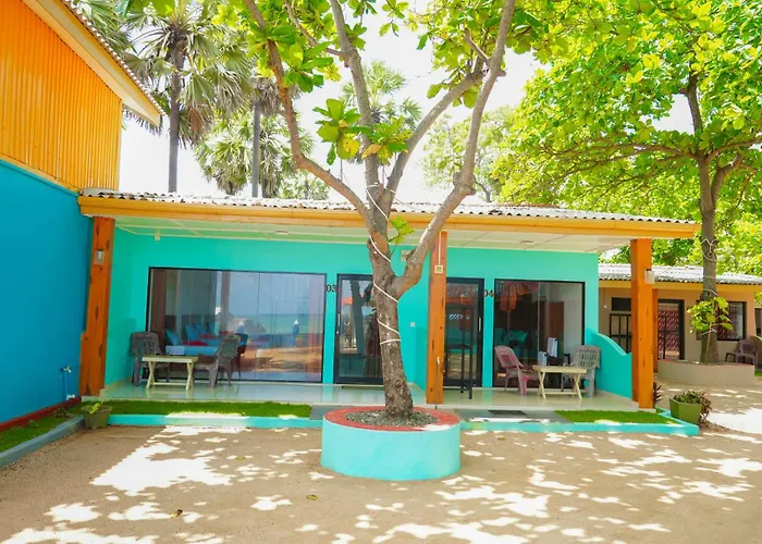 Golden Beach Hotel&Restaurant