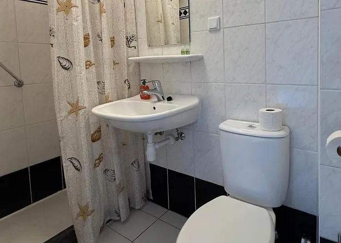Victor Hotel