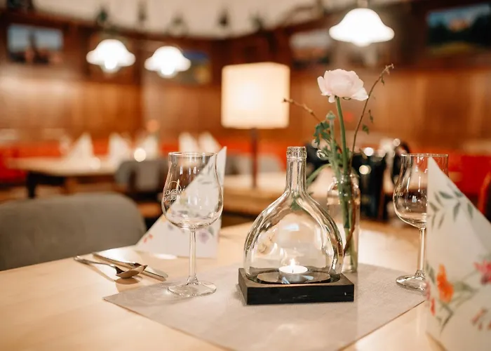 Loewen Hotel & Restaurant
