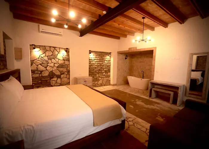 Villa De La Parra