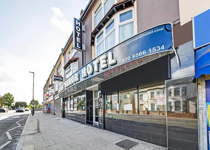 Oyo Bostons Manor Hotel, Hanwell London
