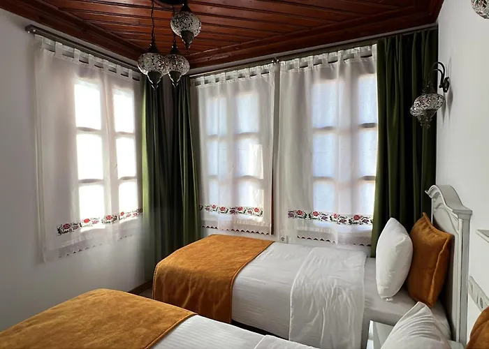 White Garden Hotel-Adult Only