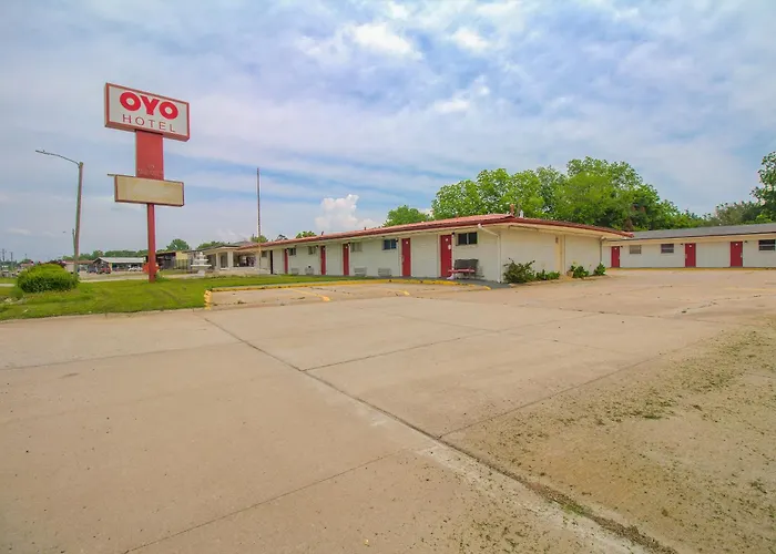 Oyo Hotel Mcalester Ok S Main St