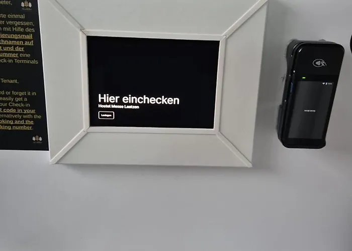 goodHostel Messe - contactless check-in
